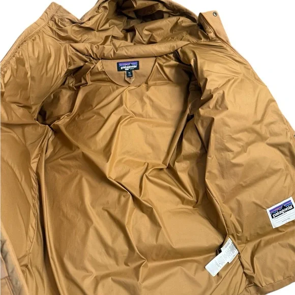 Patagonia Tan Hooded Parka - Picture 9 of 11